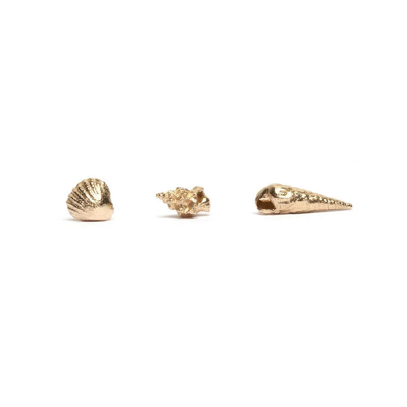 Classic Diamond Earrings-Gold Coastline Stud Earrings