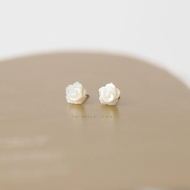 Black Earrings for Women-Rose Shell Stud Earrings, Flower, Gold, Silver SHEMISLI SS166