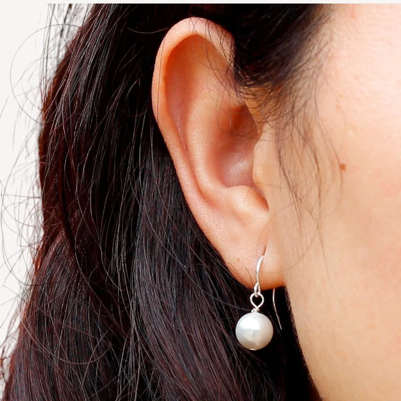 Chic Earrings for Women-Dainty Pearl Earrings