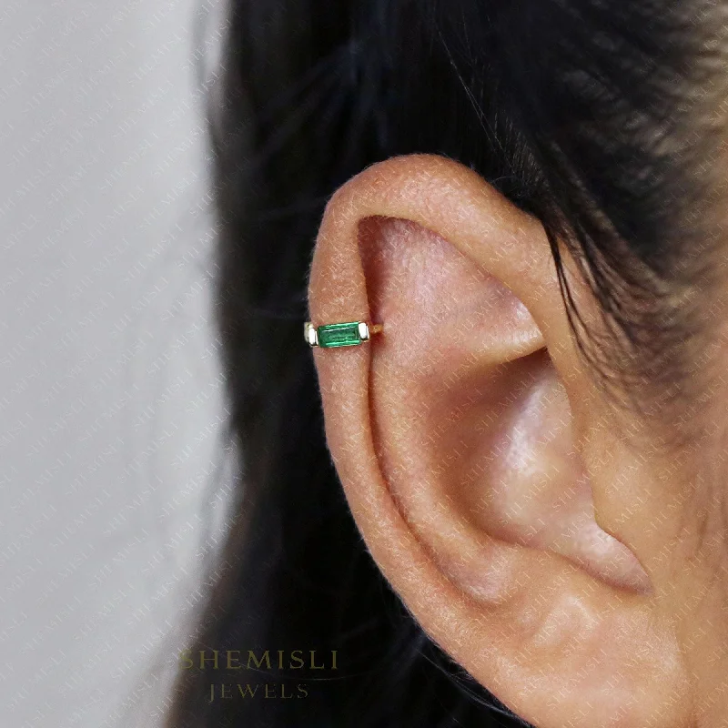 Pearl Hoop Earrings-Emerald Baguette Helix Hoop Earrings, Huggies, Unisex, Gold, Silver SHEMISLI - SH169, SH321, SH322