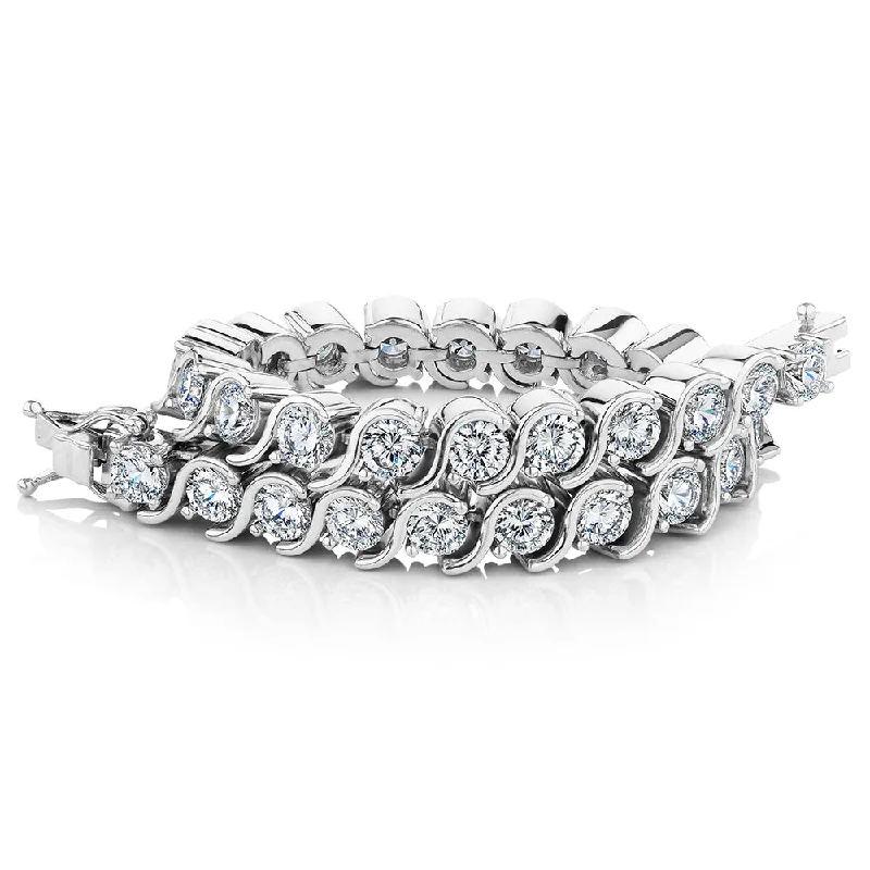 Elegant Diamond Bracelet-Round Brilliant tennis bracelet with 13.80 carats* of diamond simulants in sterling silver