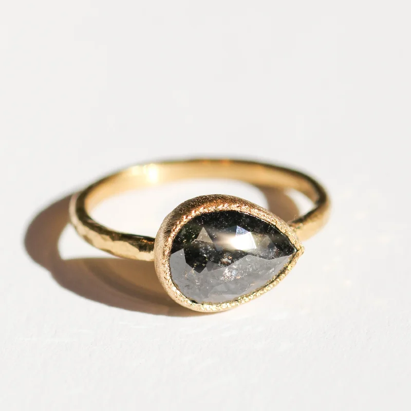 Large Engagement Ring-Teardrop Black Diamond Ring