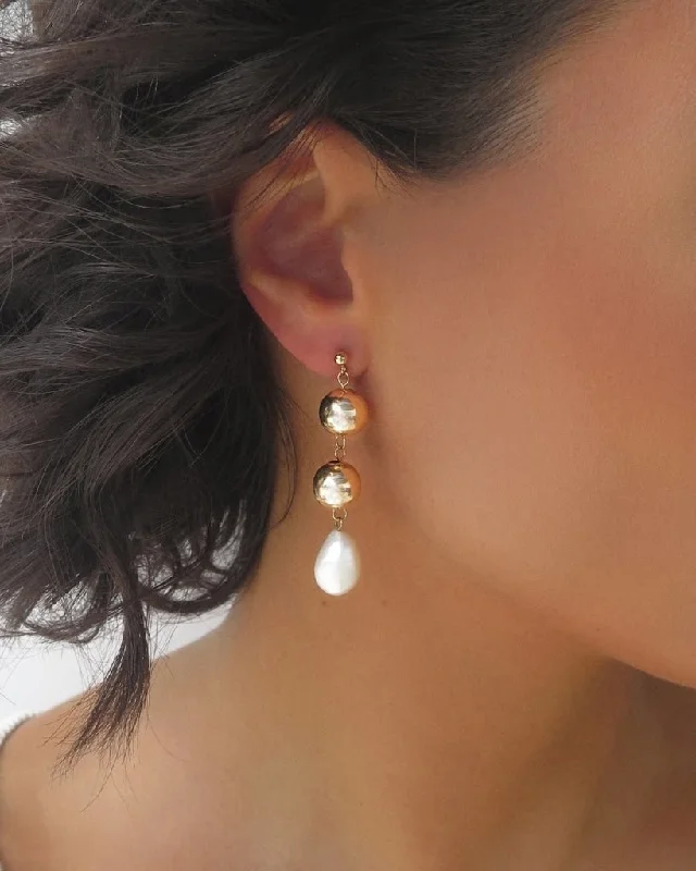 Fashion Earrings for Women-Classic Ball Freshwater Pearl Earrings